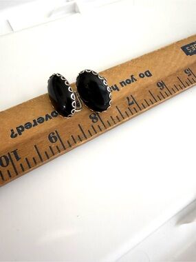 Vintage Screwback Earrings
